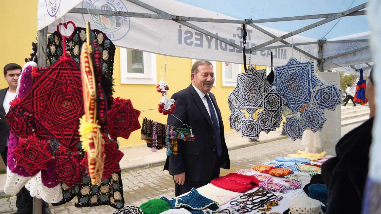 Milas’ta El Emeği Ürünler Hanımeli Pazarı’nda Sergileniyor 1